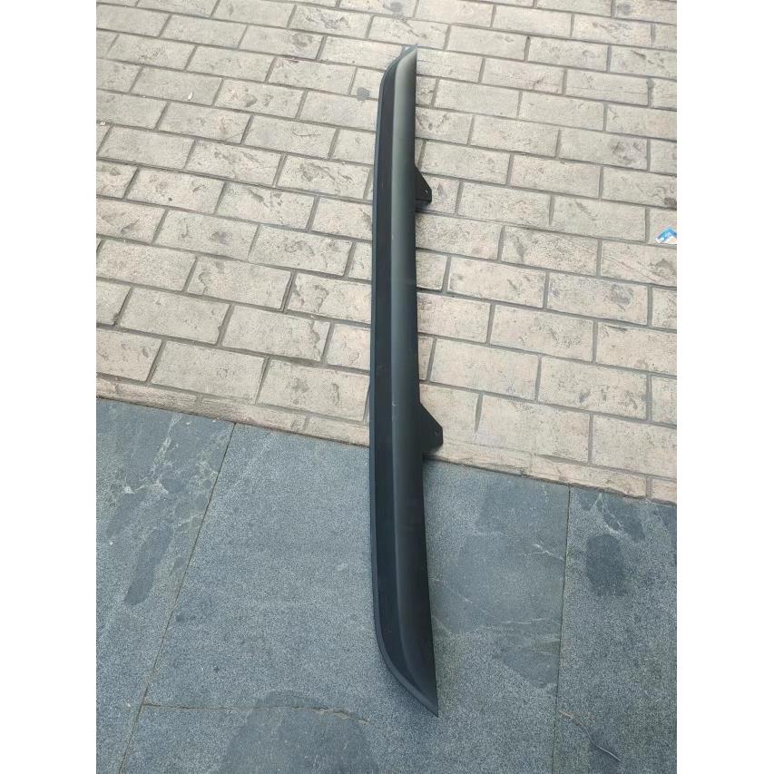 适配于重汽王牌瑞狮757B777B驾驶室前保险杠防撞杠前护杠汽车配件