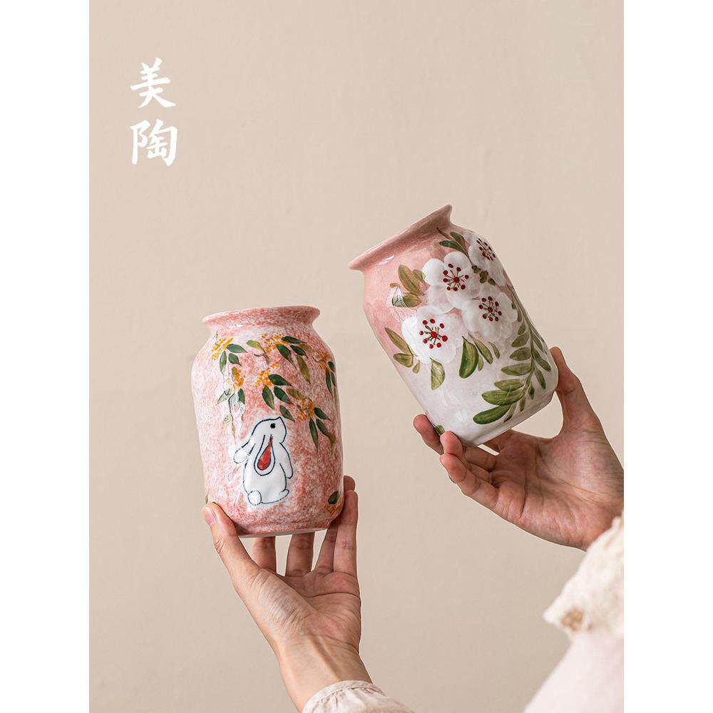 景德镇水培插花新中国风覆古收纳饰品小花筒手绘兔子陶瓷花瓶