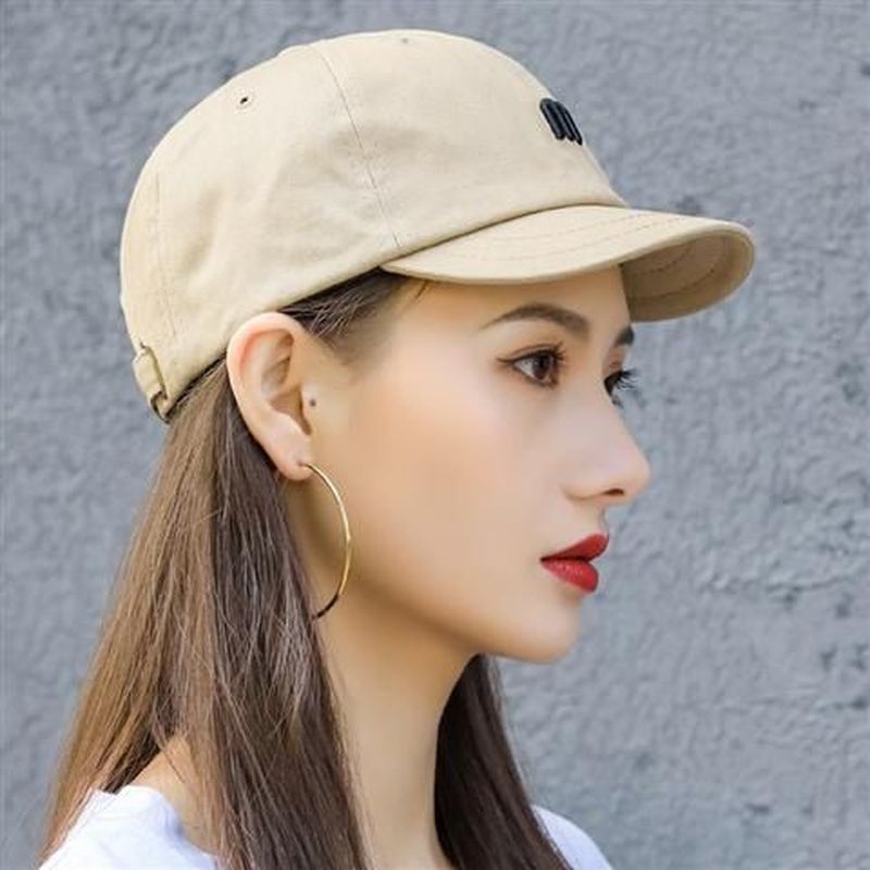 短帽檐棒球帽短沿女士短舌帽子女潮牌ins短檐卡其色小沿鸭舌帽
