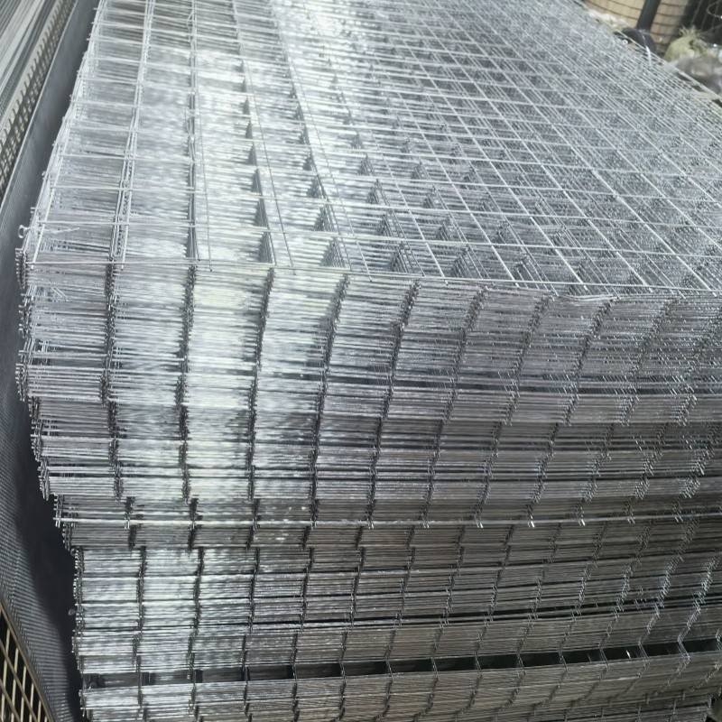 南京镀锌网片地暖网片植物攀爬网片挂墙粉墙网防锈电焊隔离网