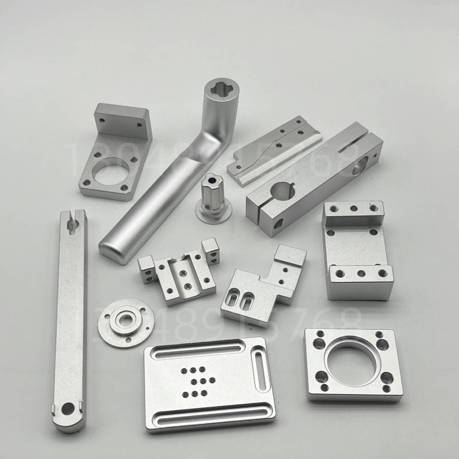 CNC精密加工铝合金 6061-T6 铝件黄铜紫铜不锈钢45号钢板零件定制