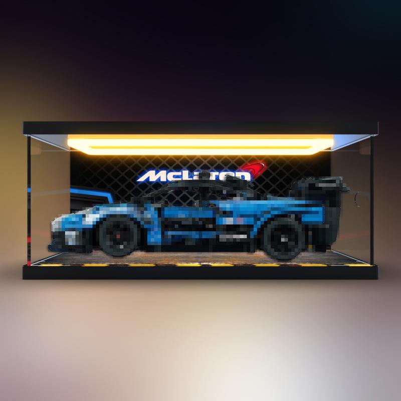 适用积木机械系列42123迈凯伦GTR赛车模型回灯防尘罩亚克力收纳盒