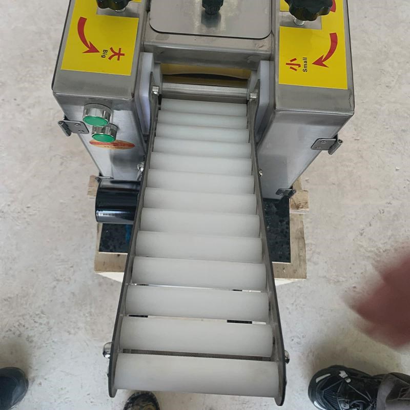 饺子皮机家用小型商用电动全自动多功能包子皮混沌皮仿手工擀皮机