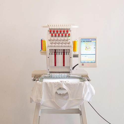 叶氏2025款迷你家用绣花机成衣帽子平绣logo绣个人家用电脑刺绣机