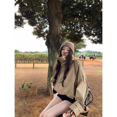 卡其色立领短款风衣女2025新款春秋小个子高级感双排扣英伦风外套