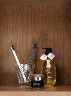 浴室柜摆件小饰品卫生间样板房软装展厅模拟间配饰装饰瓶卫浴摆设