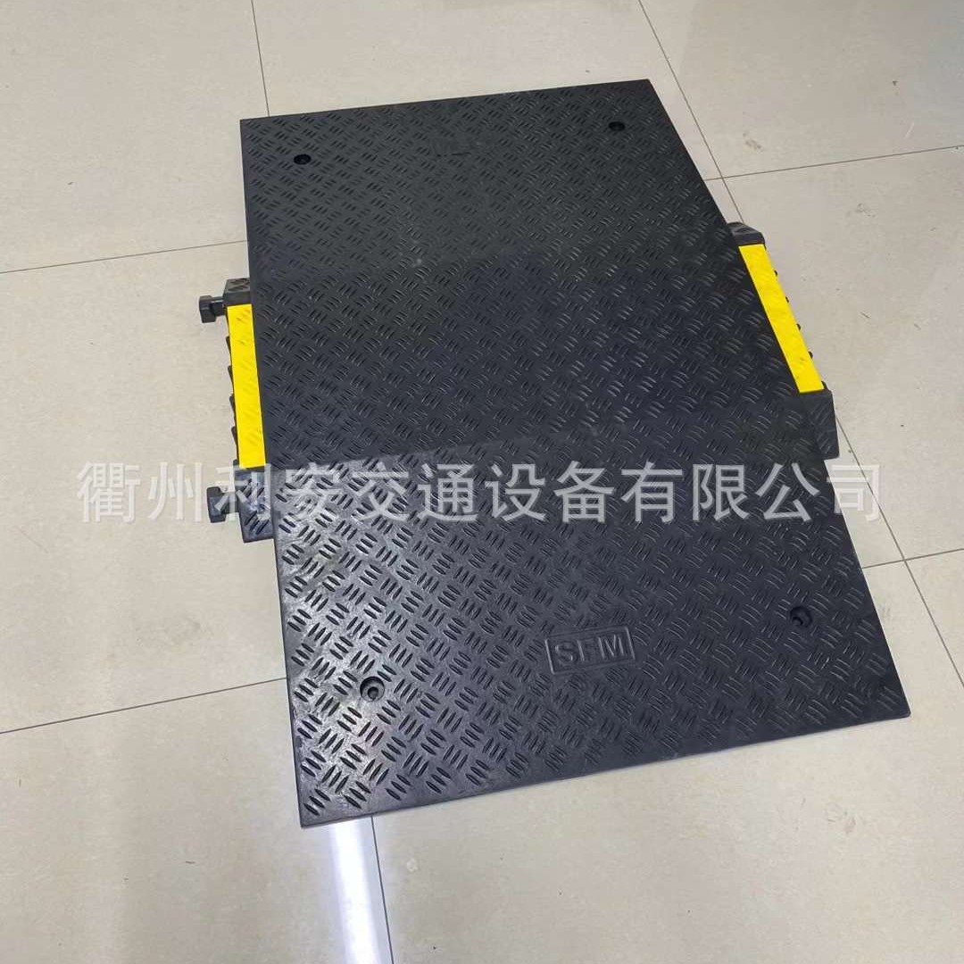 CE质量认证 PVC五线槽减速板手推车残疾车过桥板