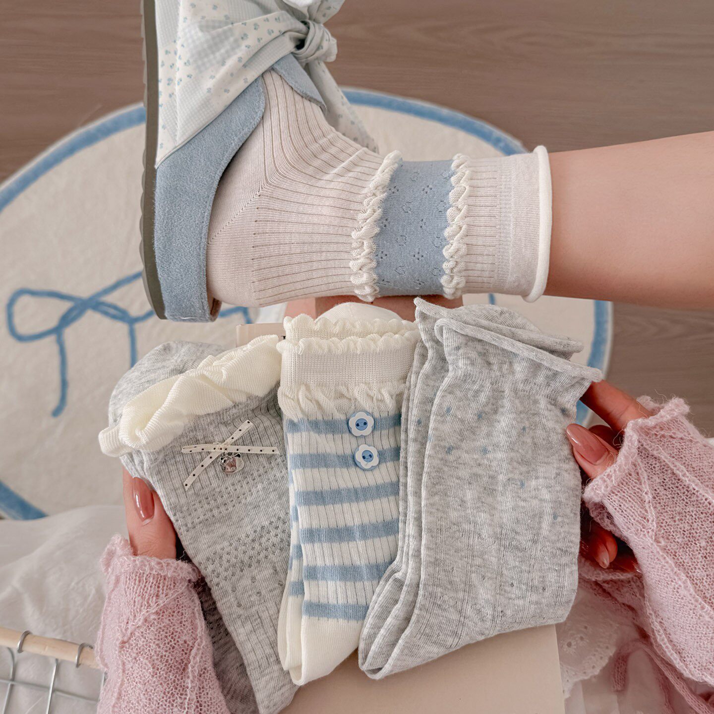 花边蝴蝶结白色袜子女中筒袜棉袜春夏季女生无骨堆堆袜春秋款长袜