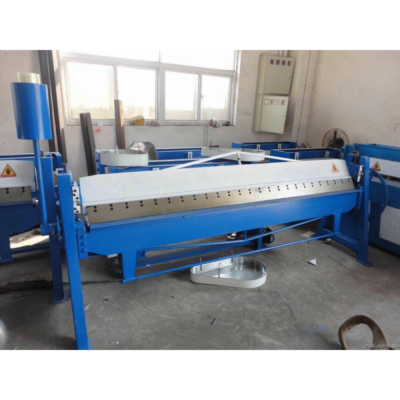 厂家直销东剪牌手动折边机WJ-1.5x2000