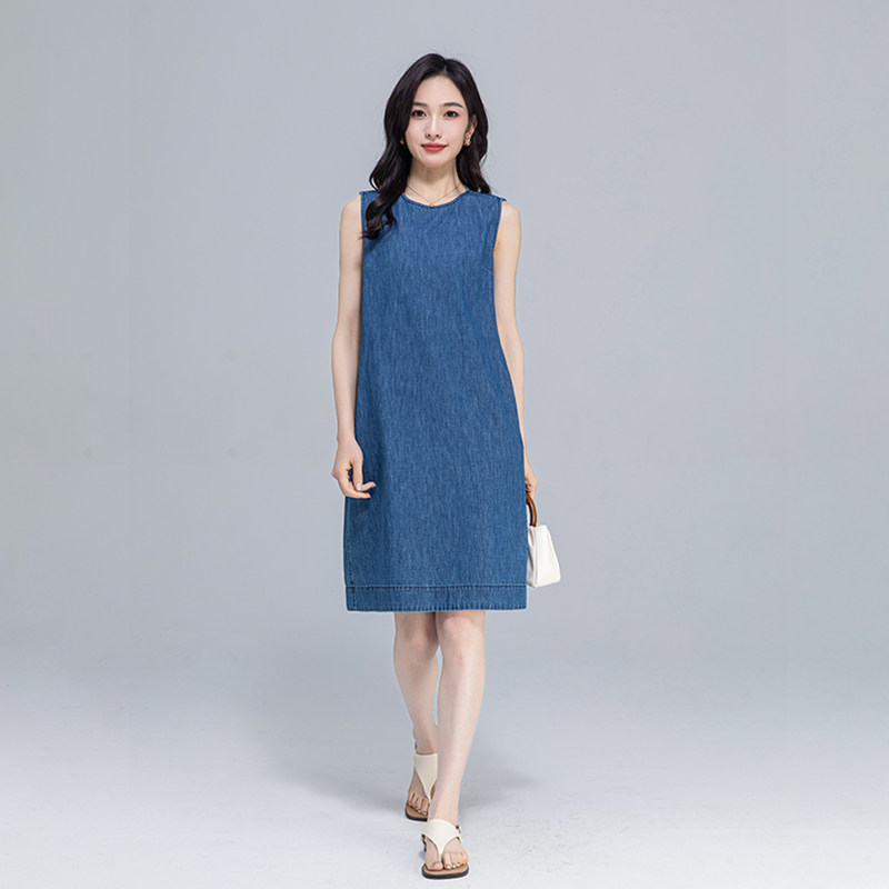 无袖牛仔连衣裙子女夏季新款收腰显瘦气质韩系中款时尚百搭