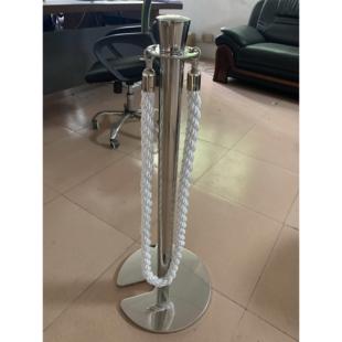 U型底座不锈钢挂绳一米线护栏 栏杆座隔离带 钛金色迎宾礼宾柱