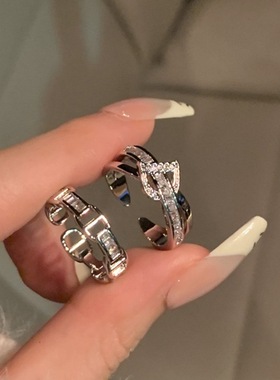 感时尚冷淡风轻奢叠戴套戒女ins小众设计锆石超闪网红指环潮