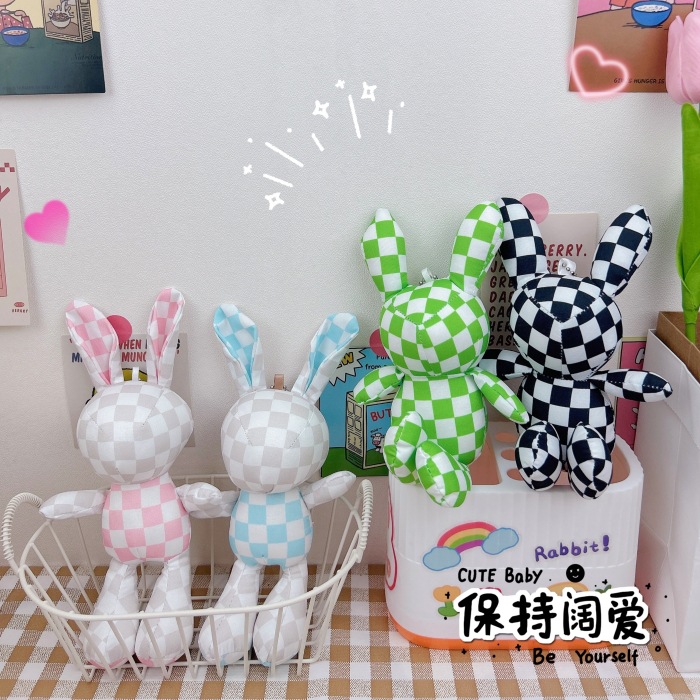新款黑白格子小兔子毛绒挂件抓机娃娃兔子布艺钥匙扣书包挂饰