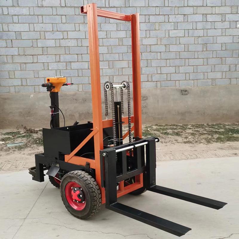 站驾式堆高车全动582电20叉0/500KG升倾降堆垛车斜托盘升高搬运车