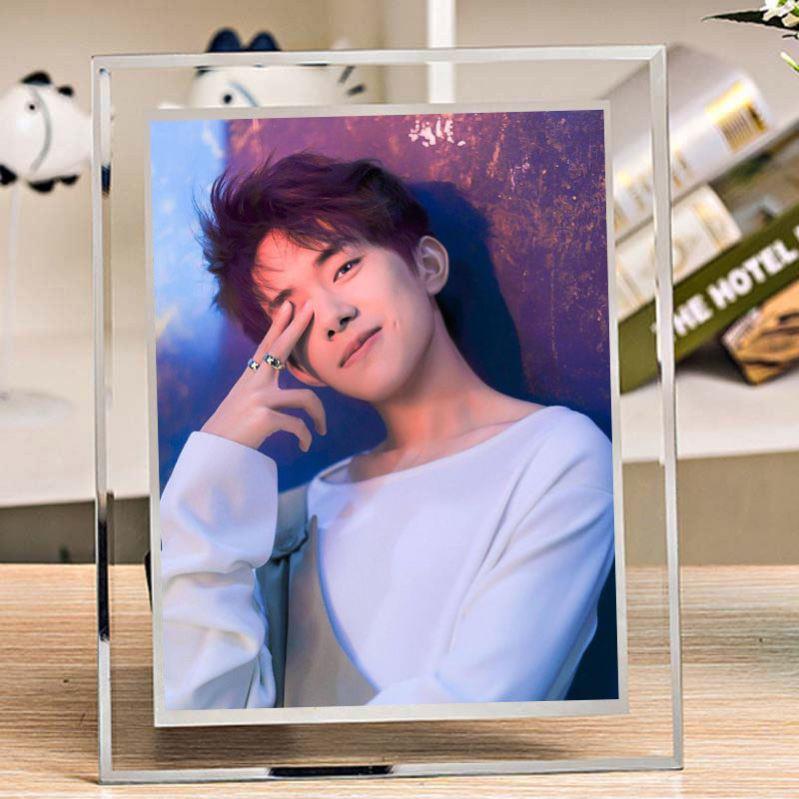 易烊千玺相框图片定制周边动漫