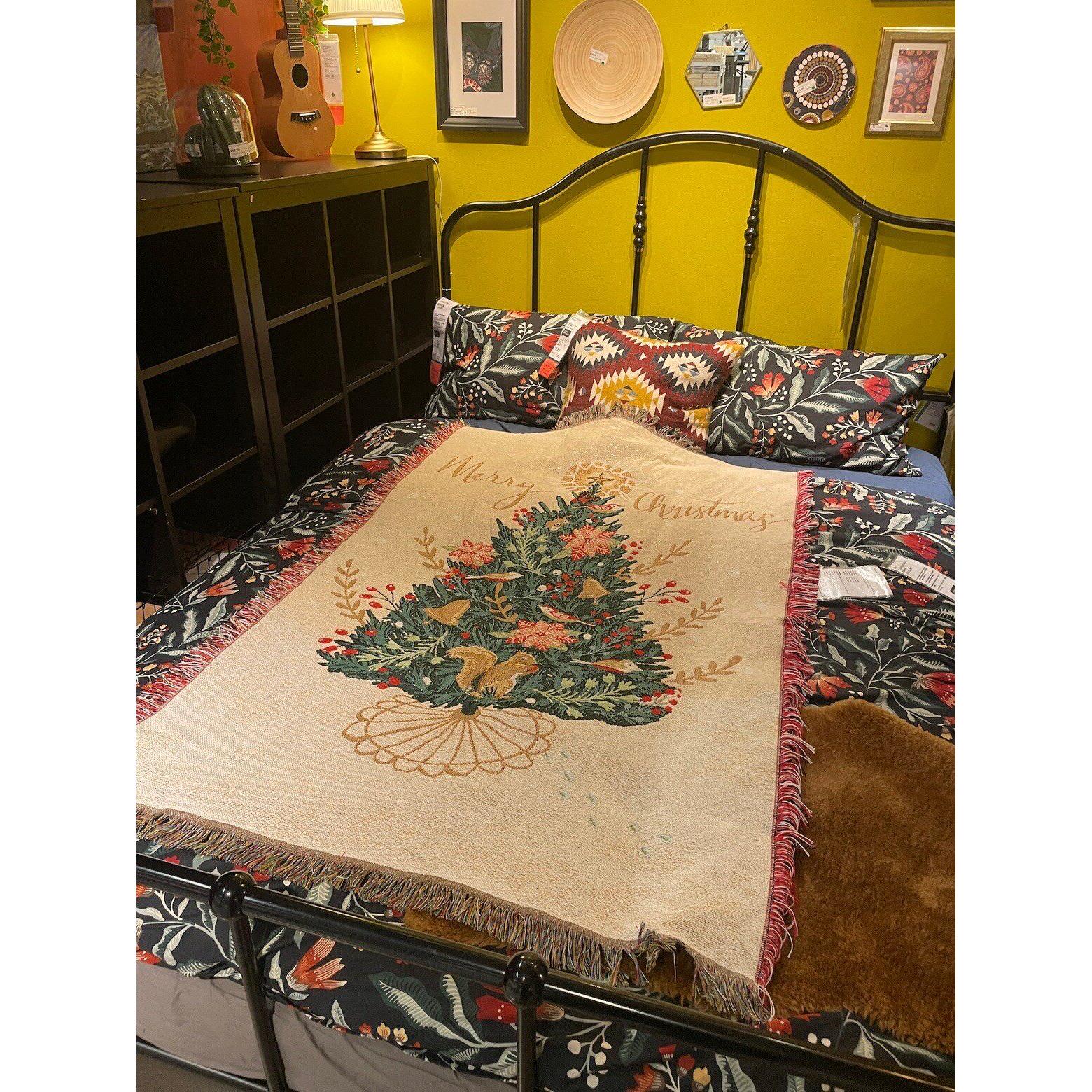 Merry Christmas耶诞节金线装饰松鼠松树90*150毯子挂毯沙发毯