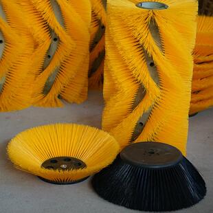 凸现供应货扫雪机刷片 环卫车用合HVI钢丝混凹型扫雪刷