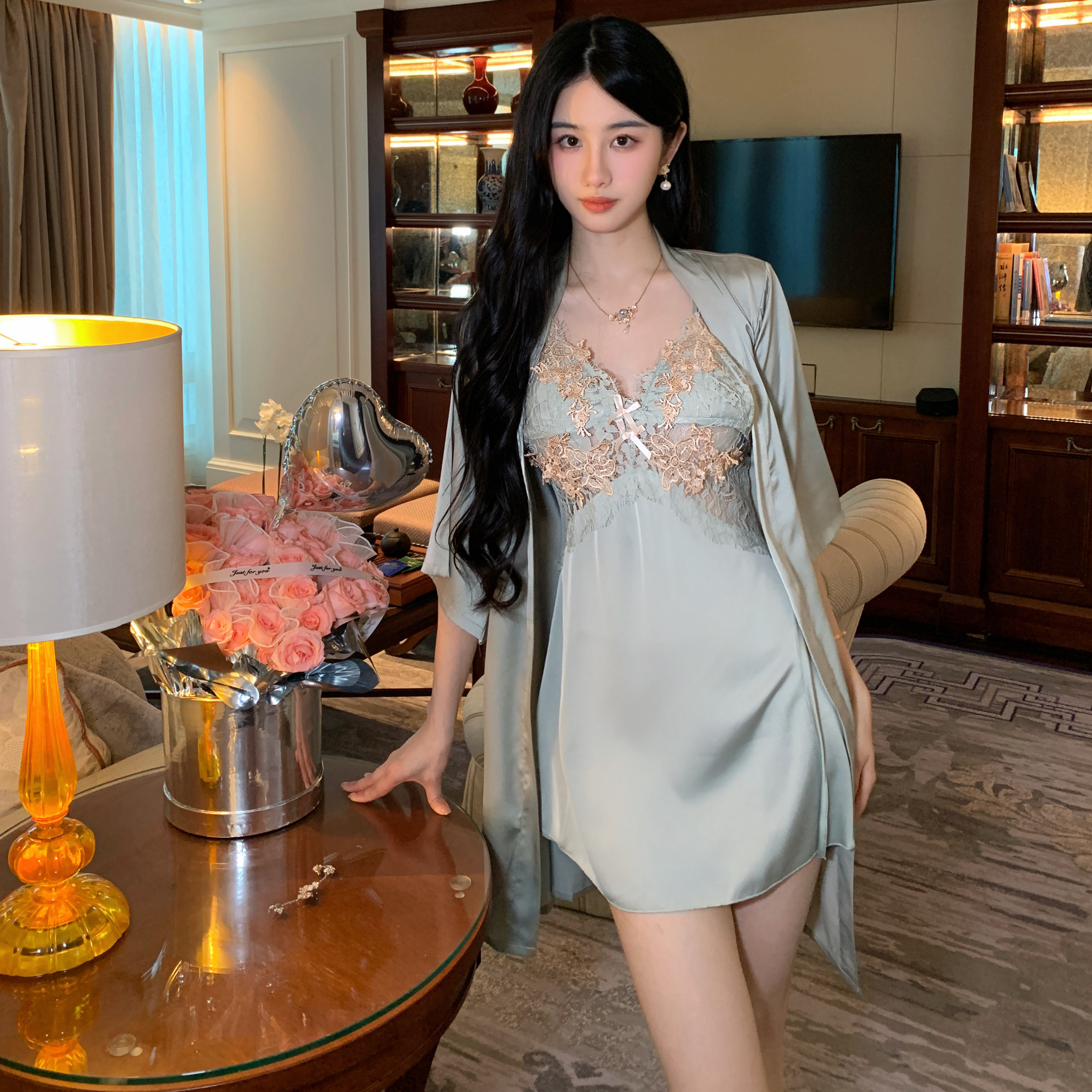 性感纯欲风真丝睡衣蕾丝镂空睡裙