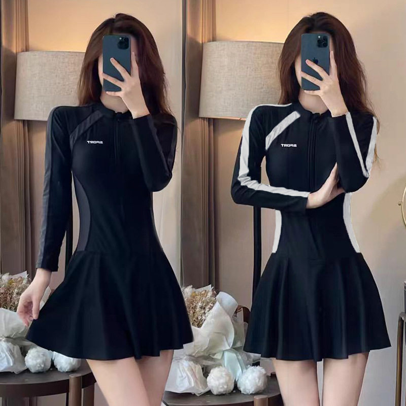 泳衣女款连体长袖运动裙式保守显瘦修身遮肉遮肚韩版简约休闲泳装
