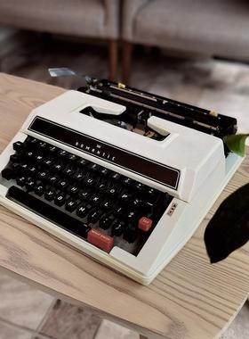 ROMANTIC 打字机白色英文机械1980S正常使用复古文艺礼品中古旧物