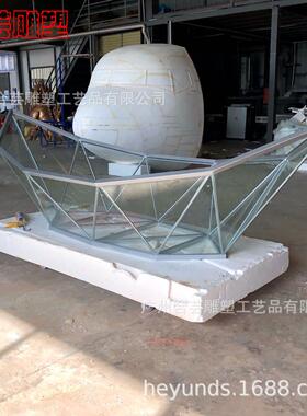 创意公共艺术品菱形多边形钢化玻璃材质厂家专业生产制作参展雕塑