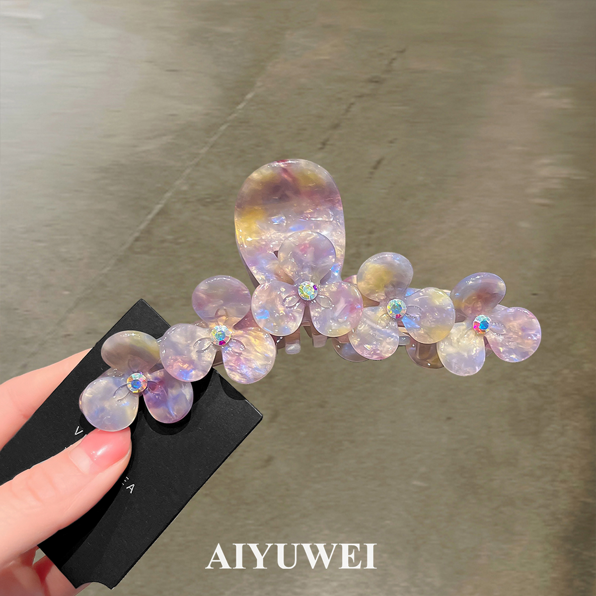 高級(jí)感炫彩醋酸花朵抓夾水鉆超仙發(fā)夾2025新款后腦勺大號(hào)鯊魚夾女