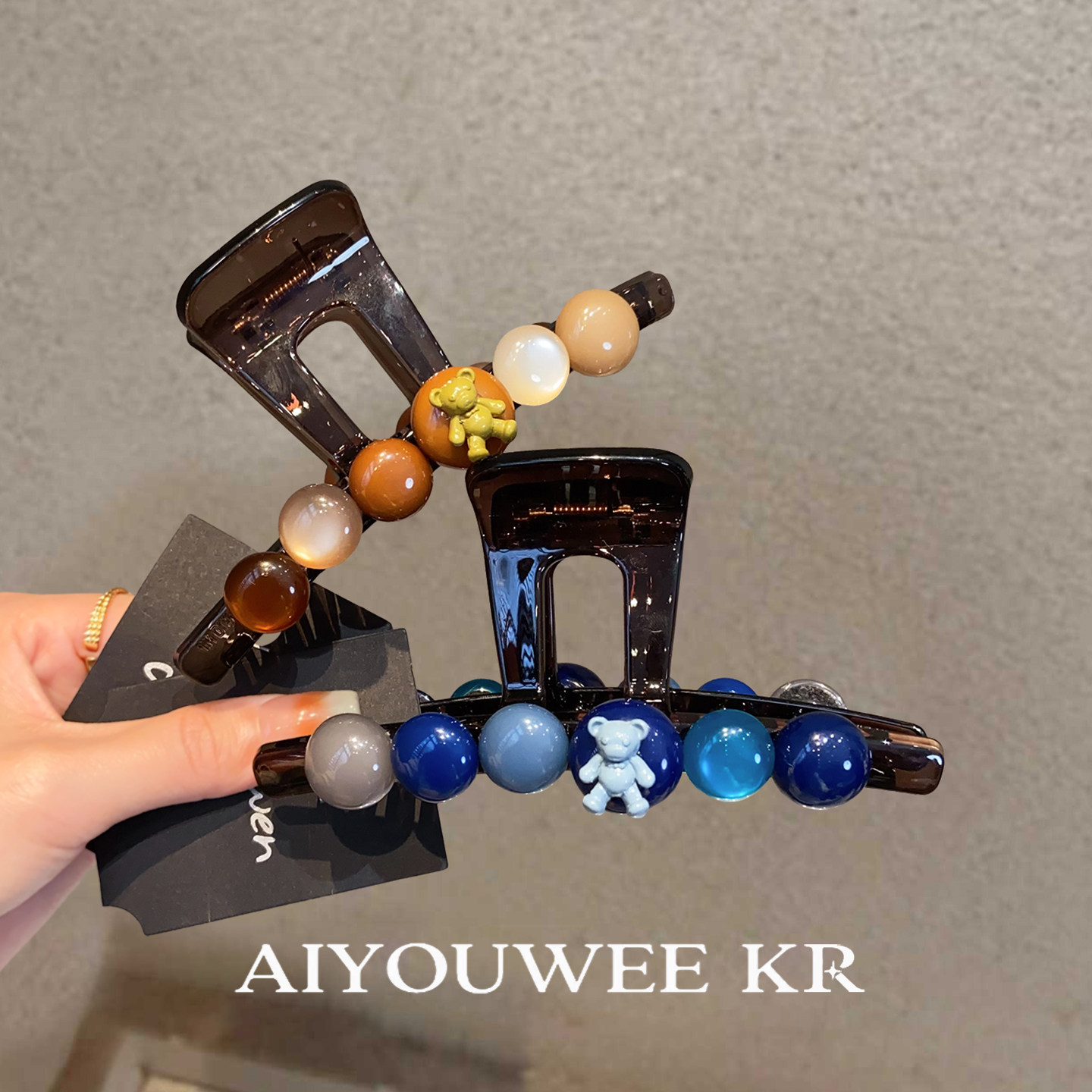 卡通小熊醋酸彩色圆珠抓夹女高级感气质后脑勺盘发鲨鱼夹抓夹