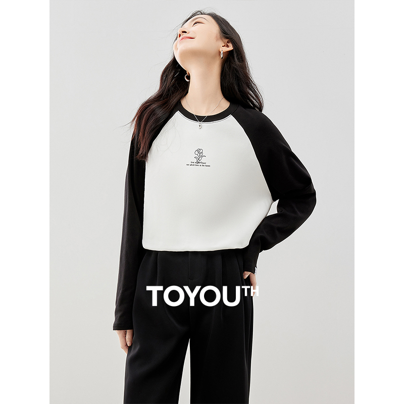 TOYOUTH初语插肩袖磨毛T恤女2025秋冬新款字母小花撞色保暖打底衫
