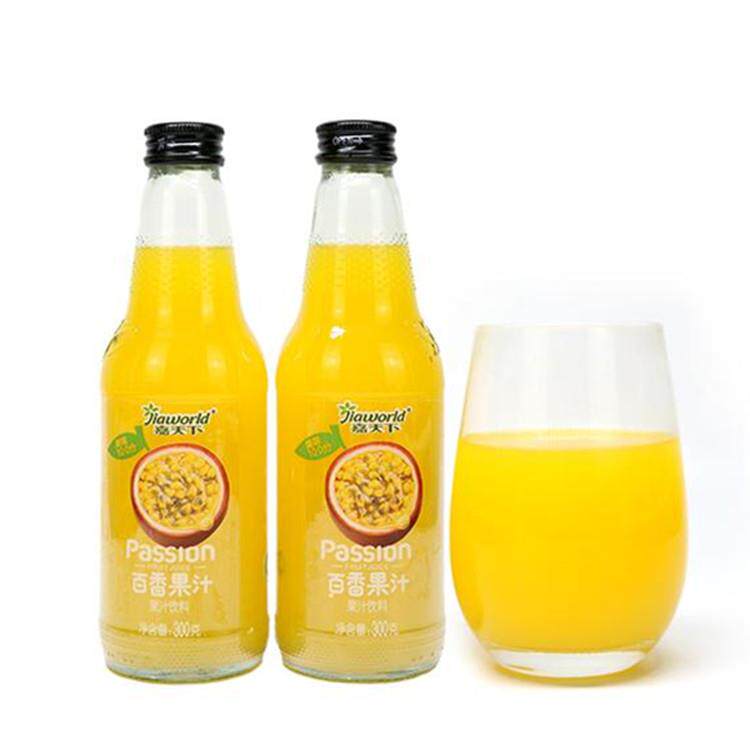 嘉天下豆奶百香果汁饮料300ml24罐百香果酸甜饮料玻璃瓶装包邮