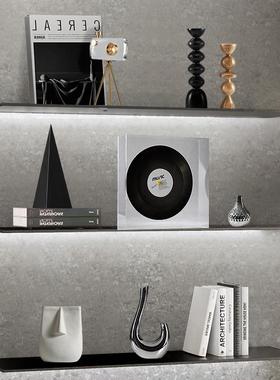 高档现代客厅装饰品摆件高级感小众酒柜样板房个性艺术品软装摆设