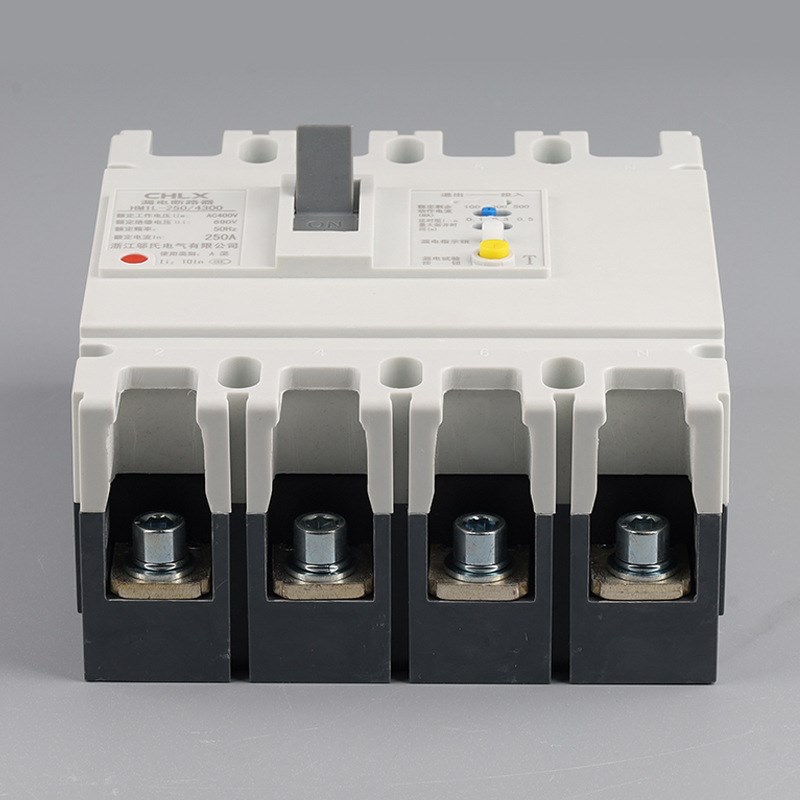 HM1L系列塑壳断l路器规格多样3C认证全铜线圈阻燃漏电塑壳断路器