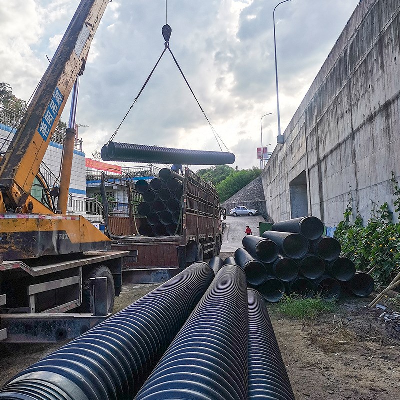 销量火爆现货hdpe钢带增强波纹管大口径支I持300cm-2.4m排污管