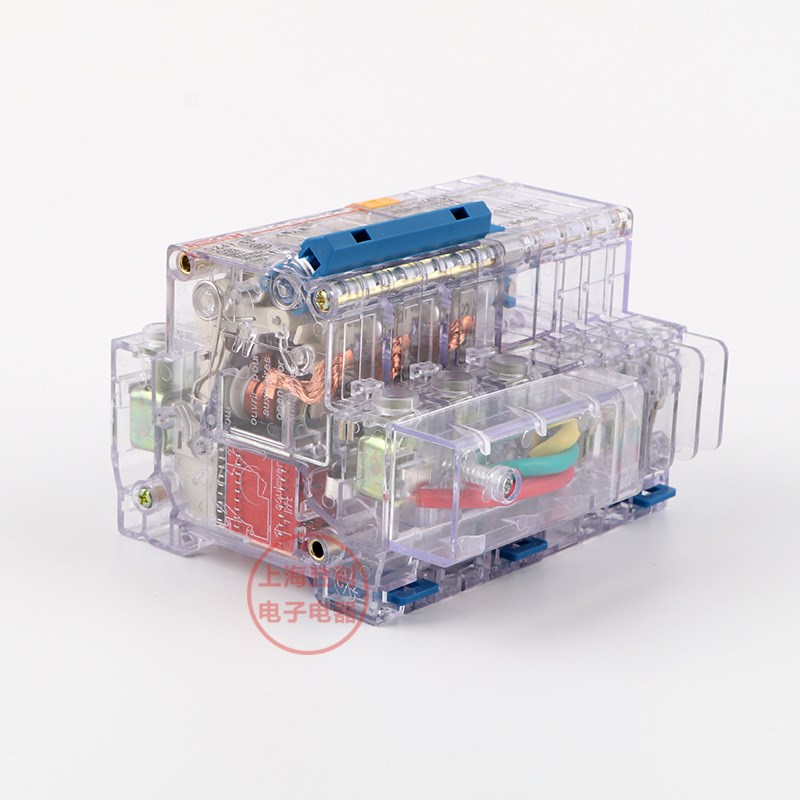 厂家直销透明DZ47LE断路器 w漏电空气开关带漏电保护器 3P 6A-63A