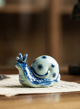 文房摆件书法水滴壶砚滴陶瓷手绘青花动物摆件墨滴磨墨多用装饰品