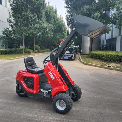 迷你款座驾滑移小铲车HT130 car mounted tire skid steer loader