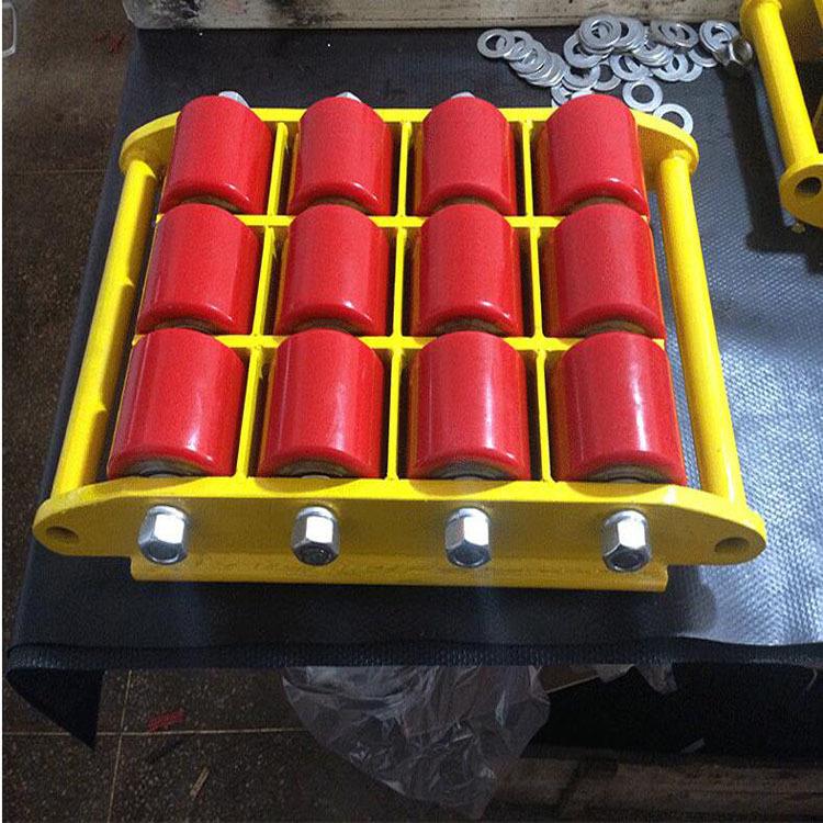 _胶轮搬坦运小克搬万向运小坦209克30吨搬运小坦克