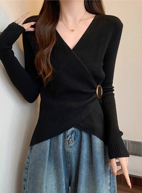 巨好看的早秋v领打底衫女秋装2025新款内搭修身毛衣显瘦针织上衣