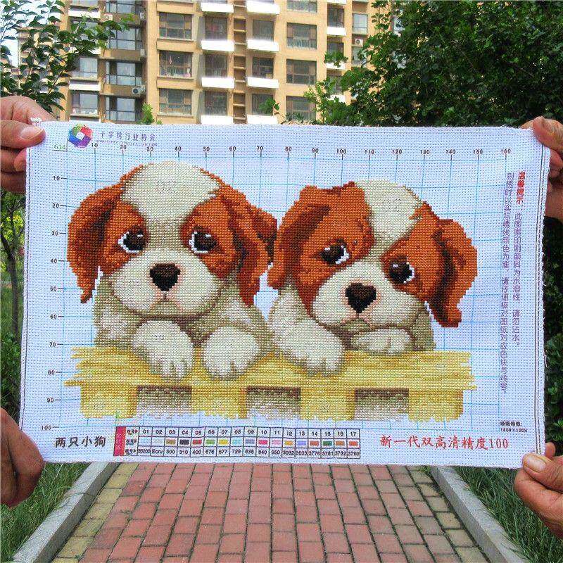 绣好的两只小狗纯手工十字绣成品 守望幸福 狗狗图案可爱儿童卧室