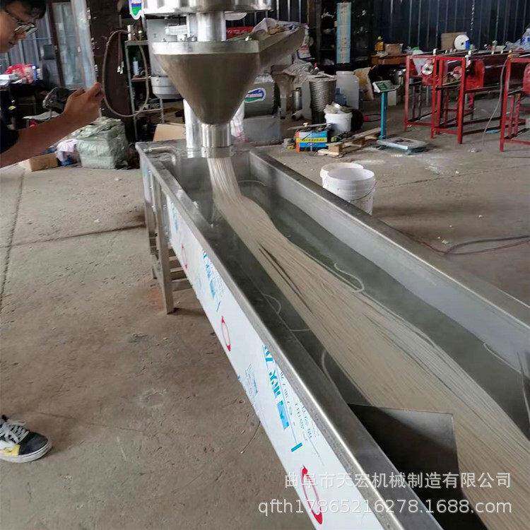 新品促销鲜细圆条土豆粉机 商用鲜土豆粉条机 土豆火锅宽粉机