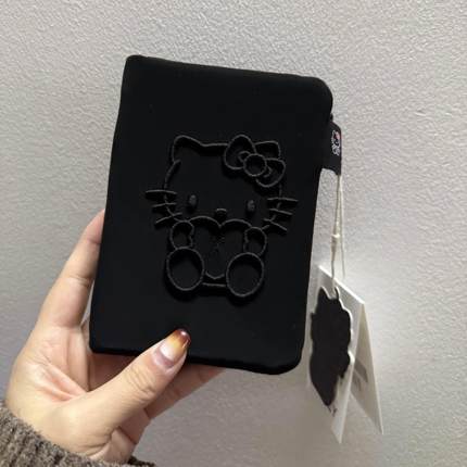 HelloKitty护照夹可爱kt猫出国旅行证件收纳包机票银行卡保护套