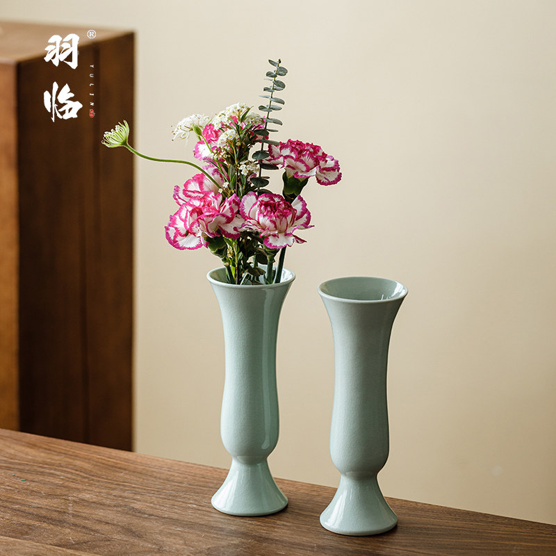 冰裂纹青玉花瓶中式开片奖杯现代图片