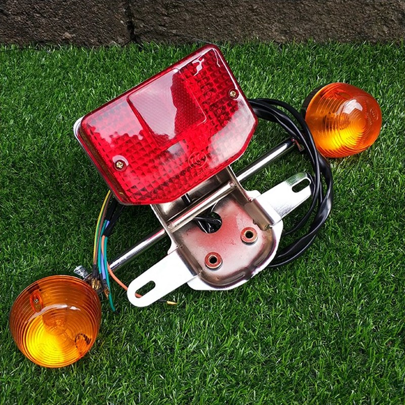 摩托车配件 CM125 尾灯总成 太子125后尾灯 转向灯刹车灯总成