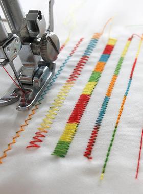 MEKKA麦嘉缝纫机MK622家用小型电动多功能迷你锁边吃厚裁缝衣车