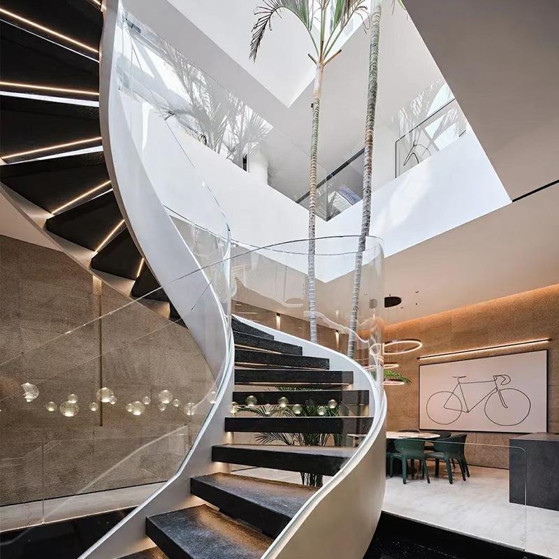 高端不锈钢旋转楼梯室内卷板楼梯家用别墅弧形楼梯复式轻奢楼梯