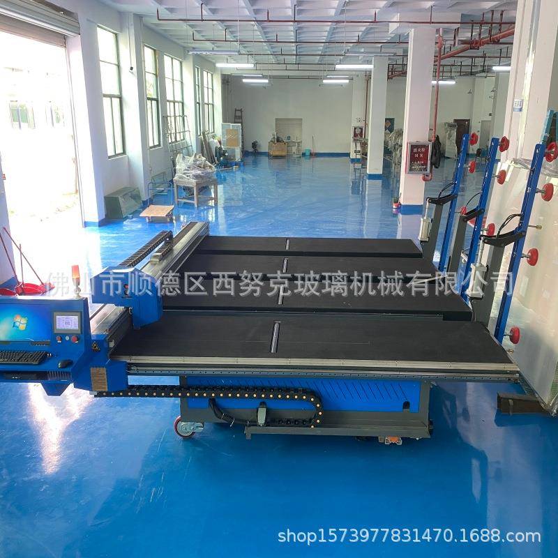 全自动玻璃切割机家具镜片橱柜建筑钢化玻璃上片切割一体机厂家