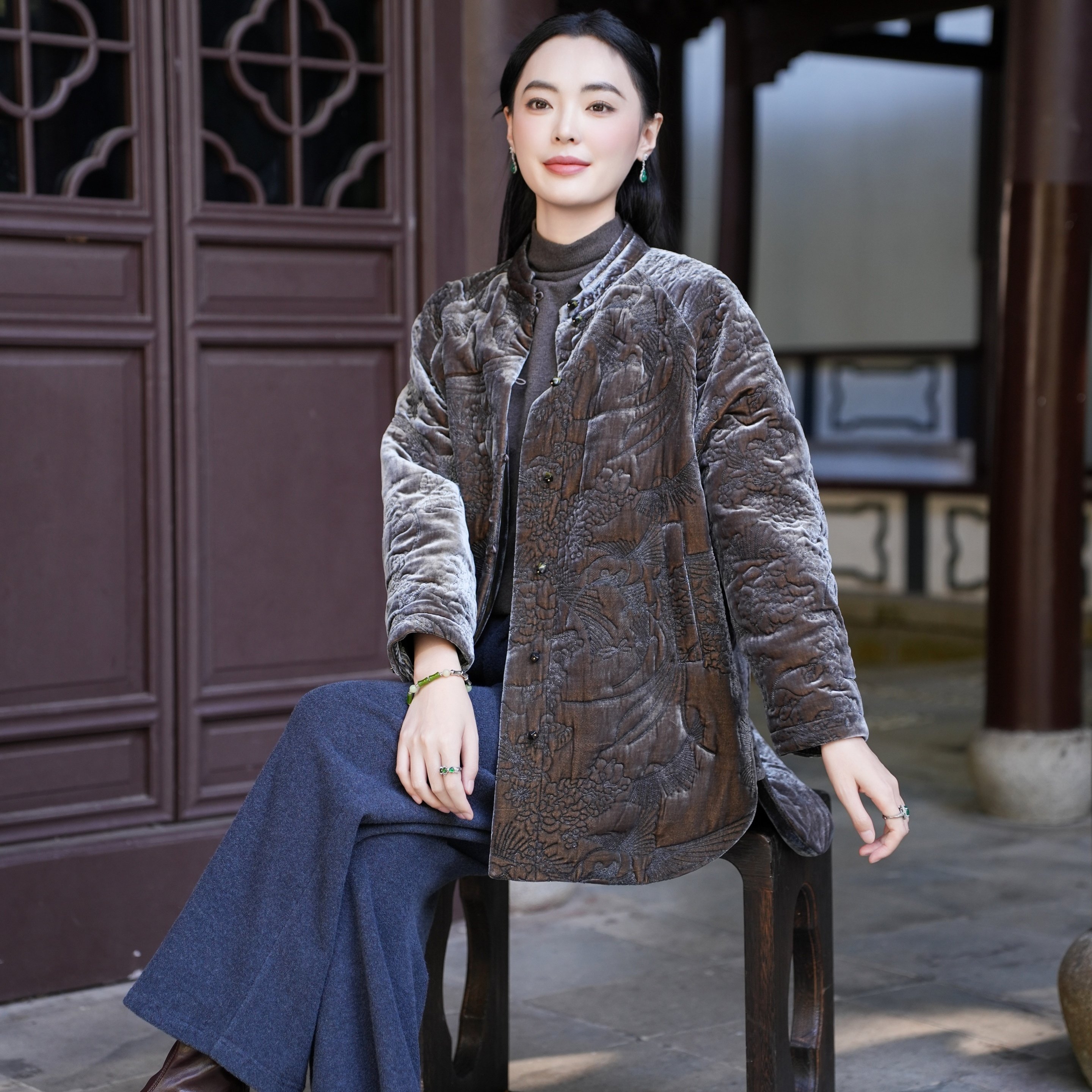 【真丝丝绒绣花】觅萝香冬 圆领对襟珠扣 长袖衬衫棉衣棉服外套女,女装/女士精品,棉衣/棉服,淘宝优惠券,粉丝福利购,淘宝优惠卷