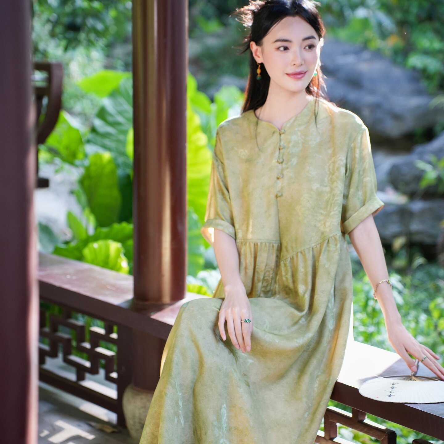 【100%桑蚕丝 二经绞罗】觅萝香新中式草本植物双染短袖连衣裙女