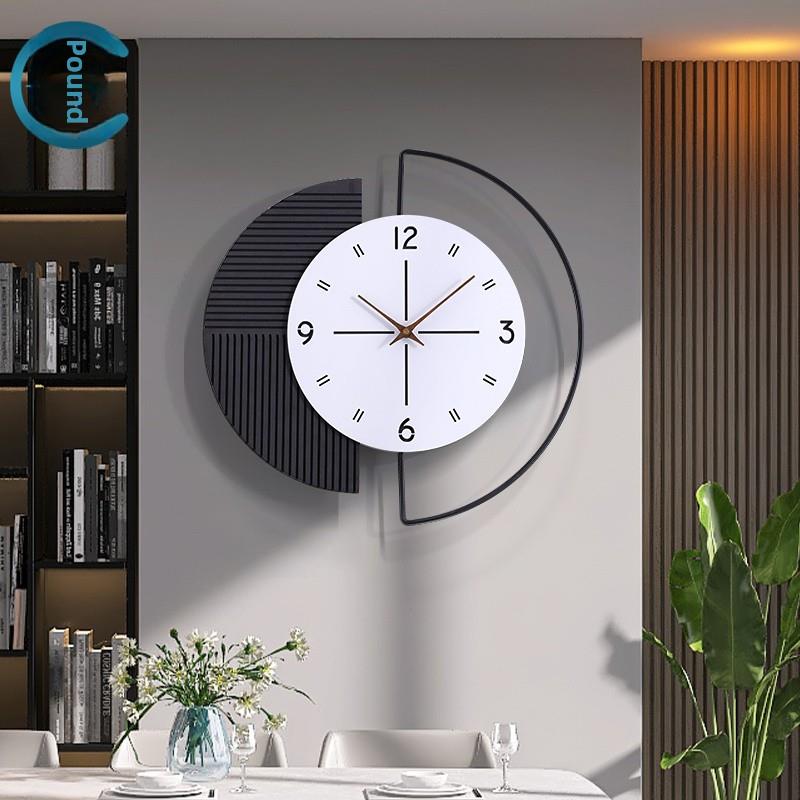 现代简约挂钟2025新款客厅家用网红时尚创意挂墙装饰轻奢圆形钟表