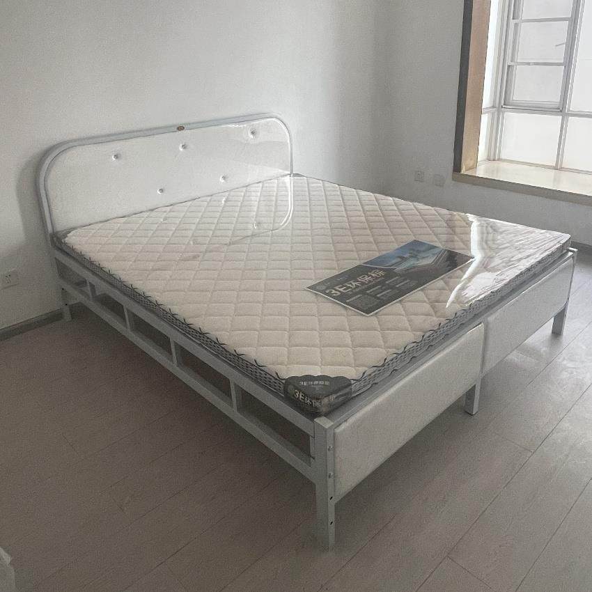热卖铁艺床钢木床钢架床实惠简易单人双人床20公分弹簧床垫同城送