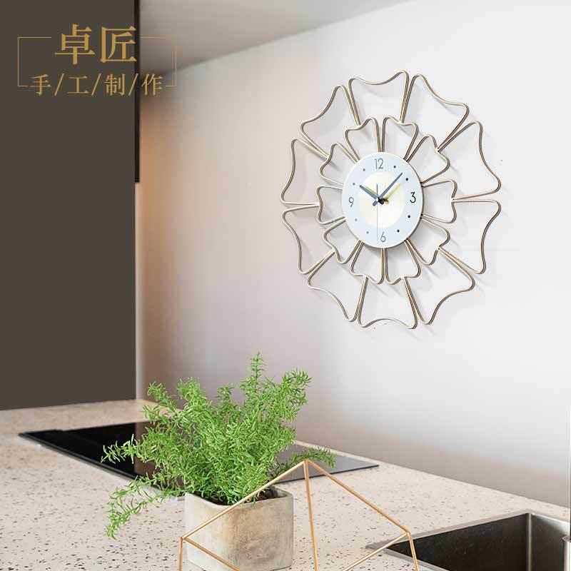 亚逊产品挂钟创LO意用壁钟静音挂客厅马钟简约家装饰钟表